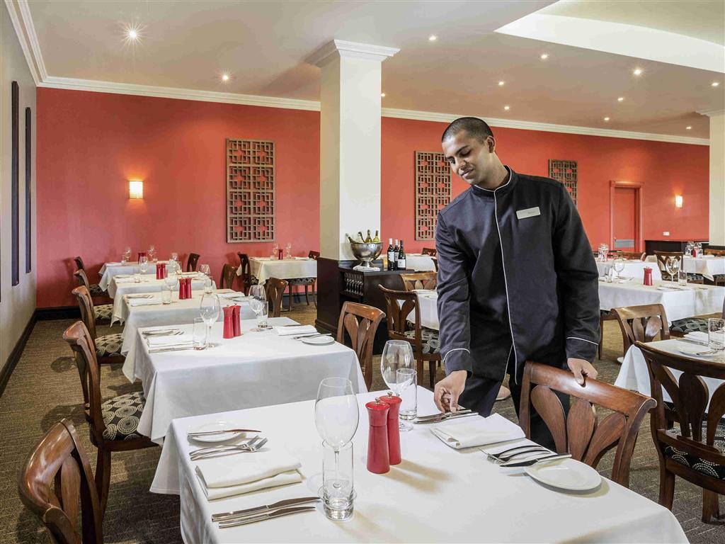 Visy Dior Hotel Baulkham Hills Eksteriør billede