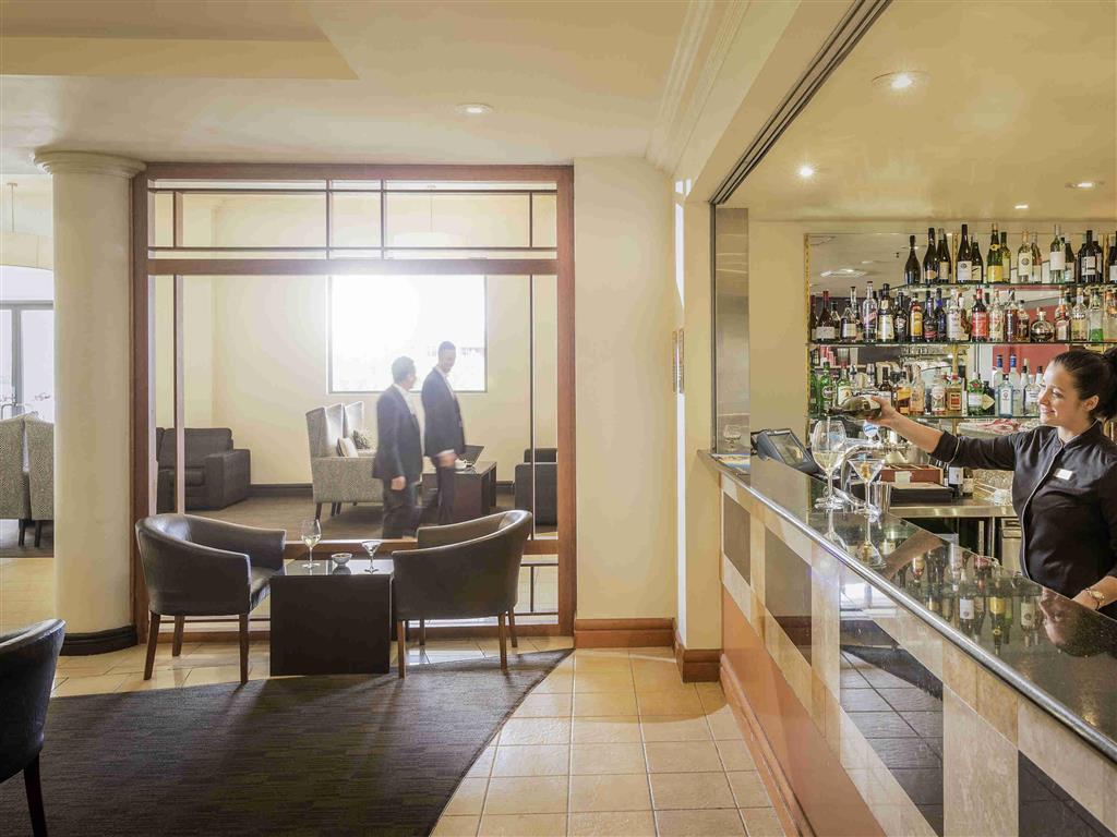 Visy Dior Hotel Baulkham Hills Eksteriør billede