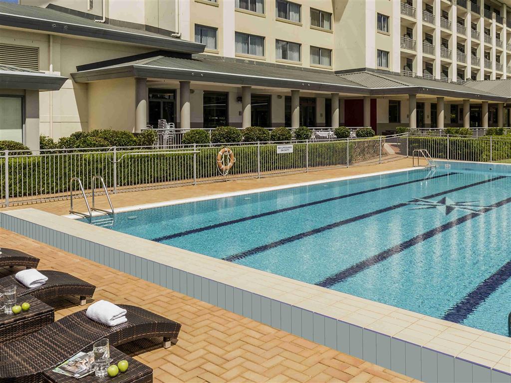 Visy Dior Hotel Baulkham Hills Eksteriør billede