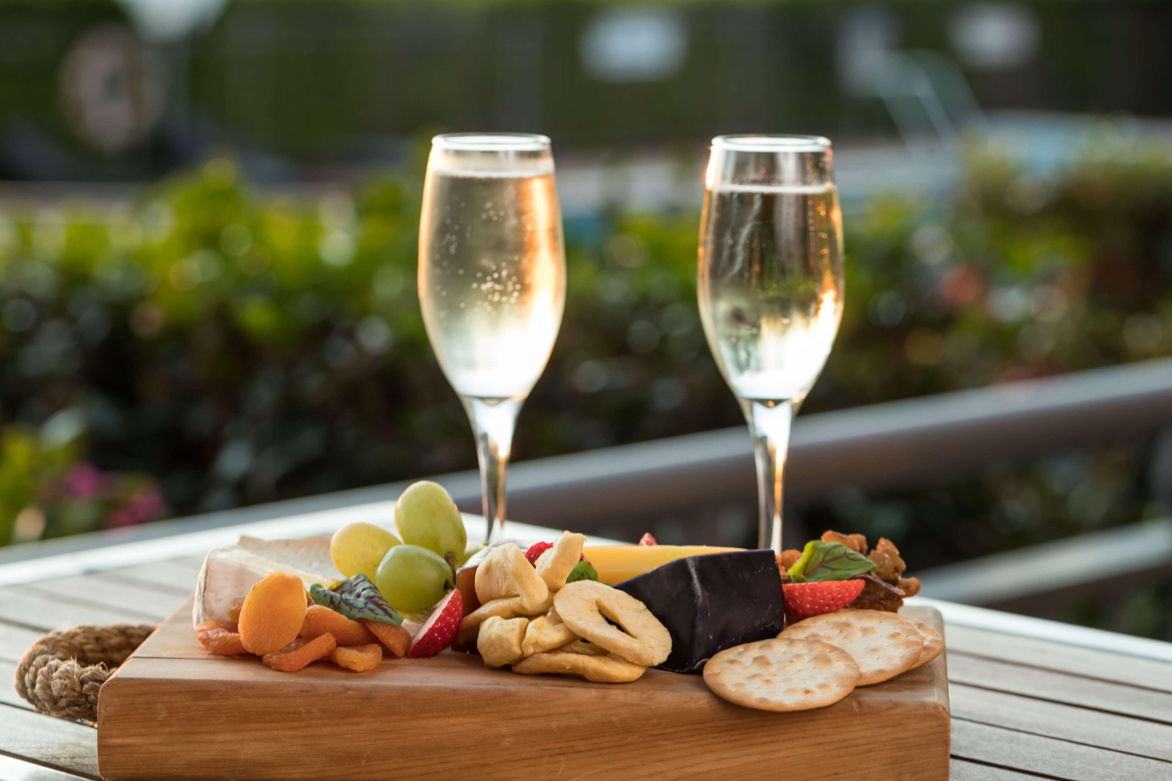 Visy Dior Hotel Baulkham Hills Eksteriør billede