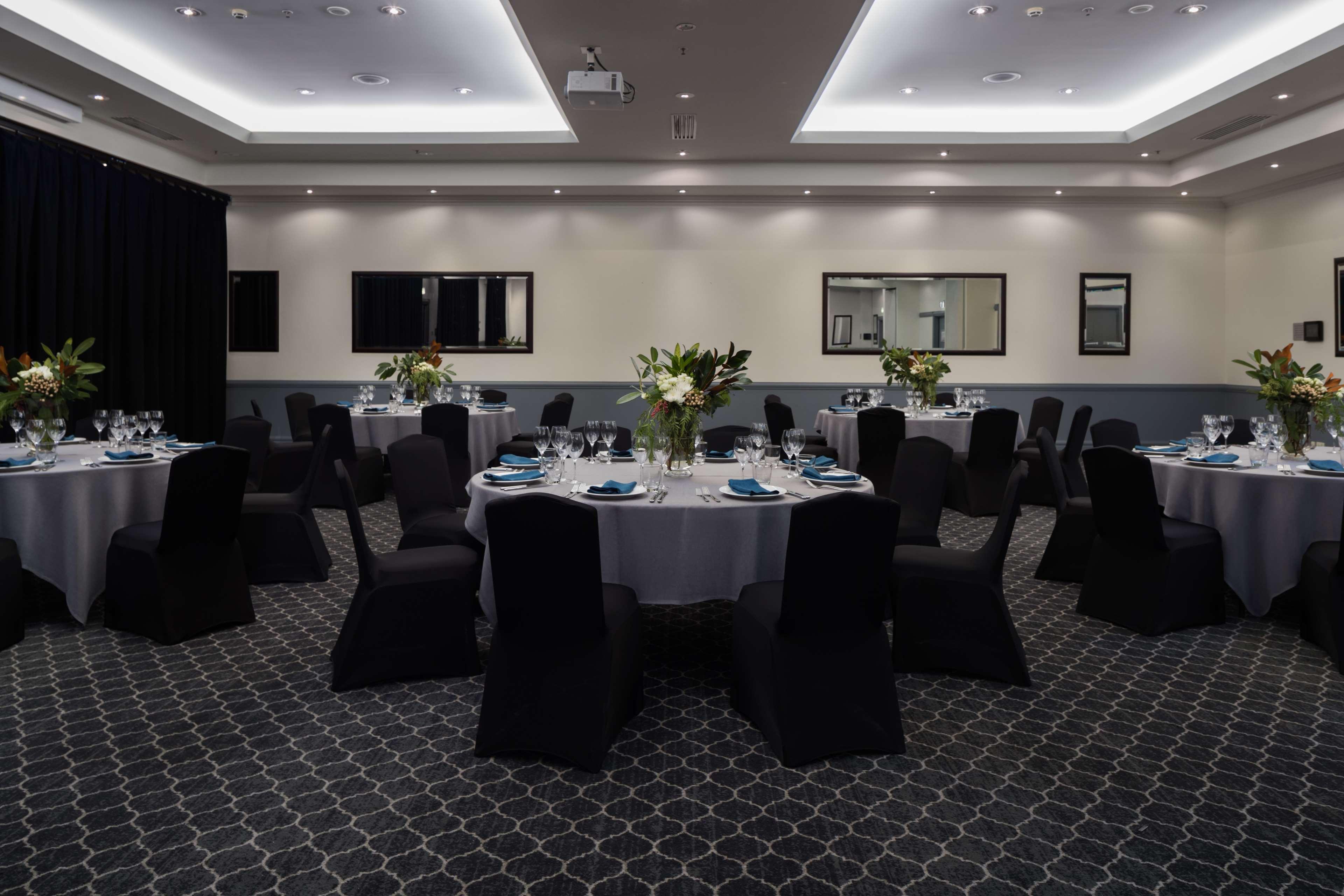 Visy Dior Hotel Baulkham Hills Eksteriør billede