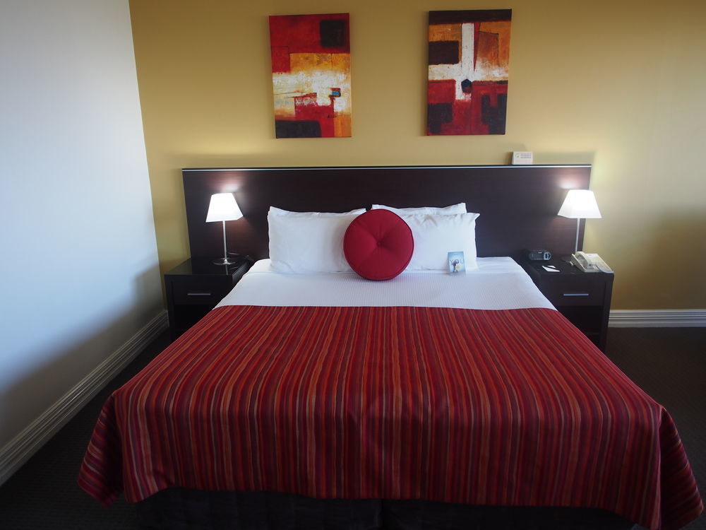 Visy Dior Hotel Baulkham Hills Eksteriør billede